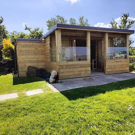 Little Swelle Cabin With Awesome Sea Views Poundstock Exterior photo